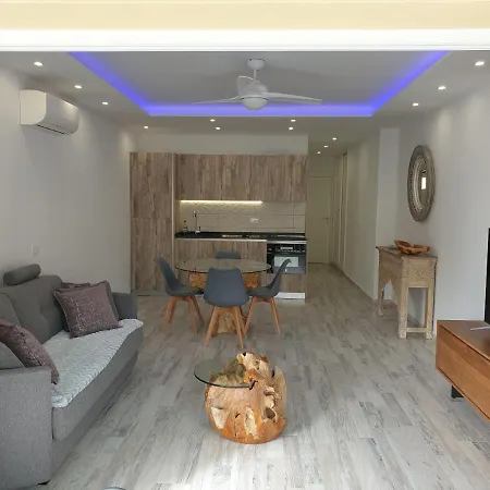 Апартаменты Mareverde 2h8 *